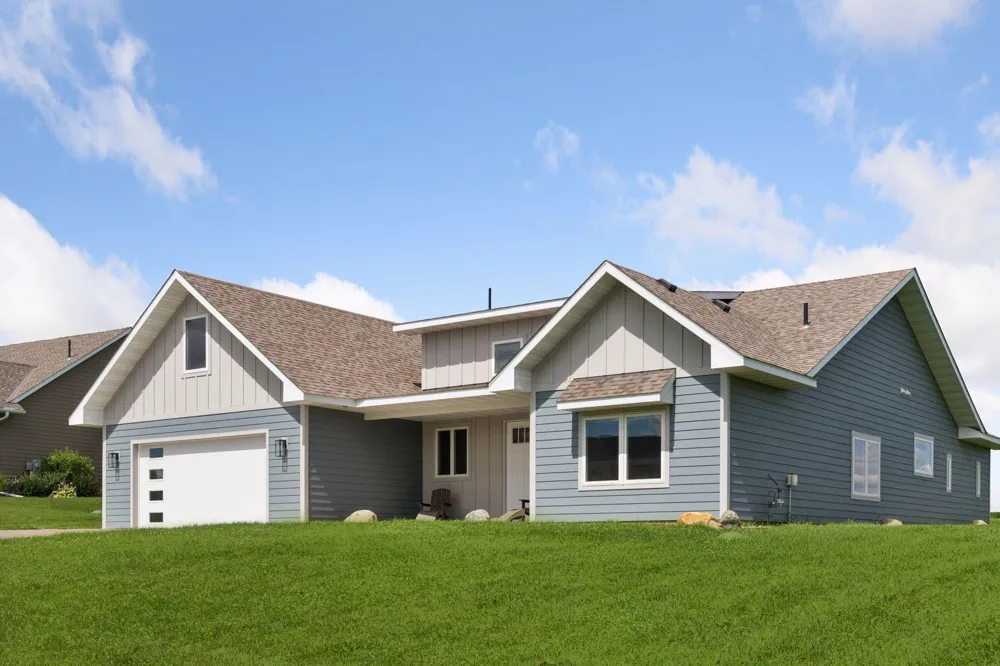 25617 Cedar Lane New Prague, MN 56071
