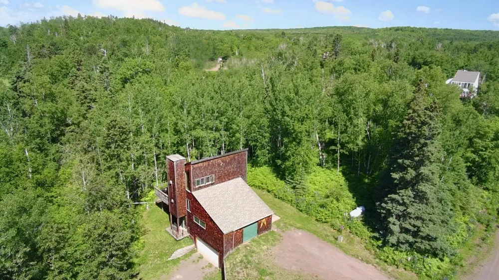 67 Snowshoe Trail Tofte, MN 55615