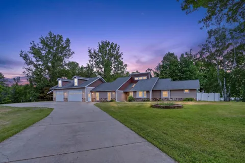 33107 Chippewa Drive