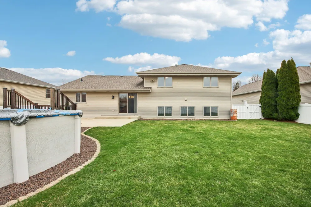 9396 Calumet Street Dyer, IN 46311