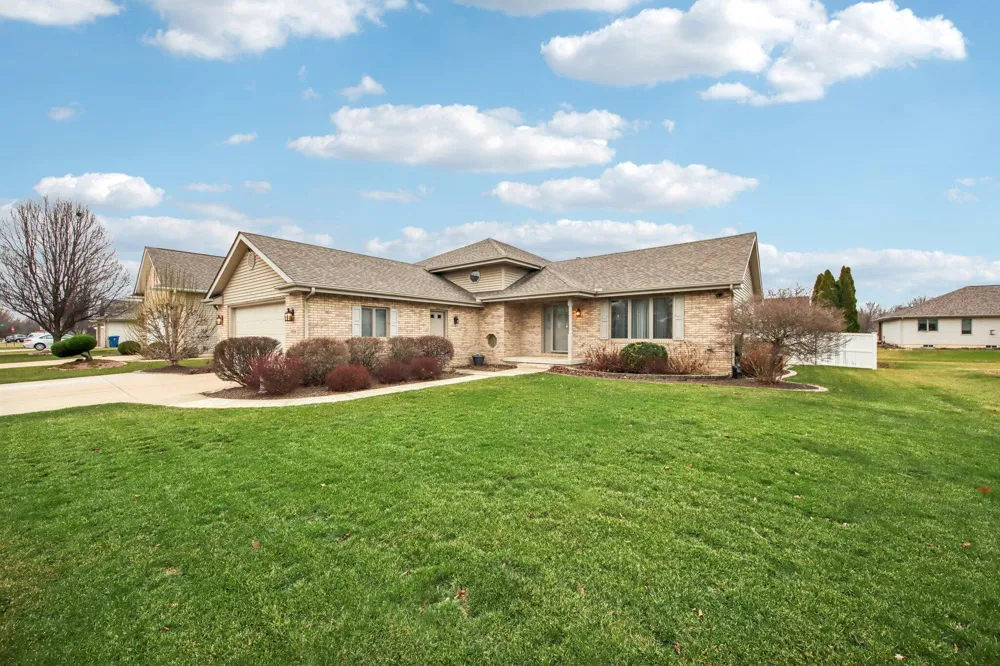 9396 Calumet Street Dyer, IN 46311