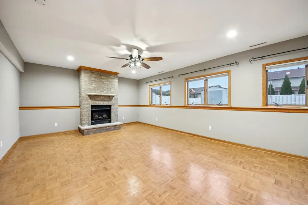 9396 Calumet Street Dyer, IN 46311