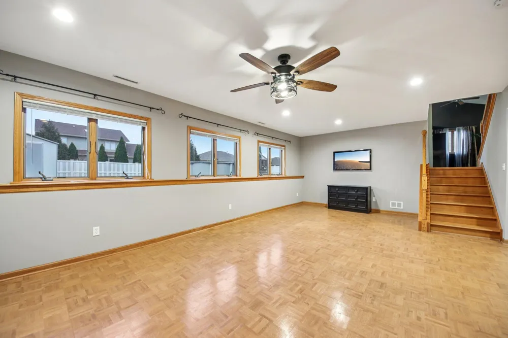 9396 Calumet Street Dyer, IN 46311