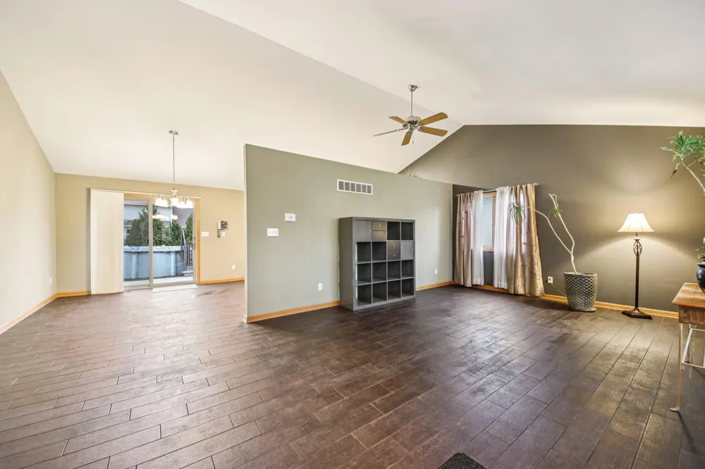 9396 Calumet Street Dyer, IN 46311