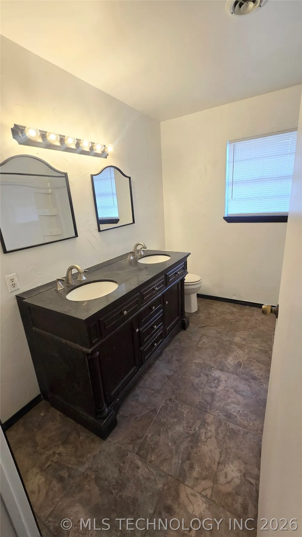 303 Chickasaw Street Savanna, OK 74565