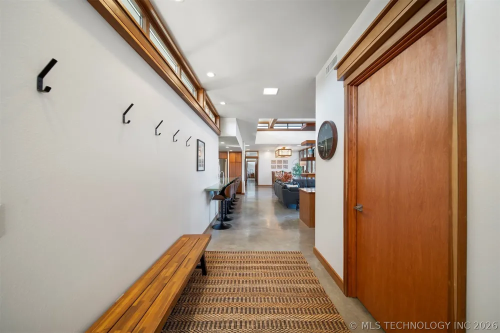 27400 S 614 ROAD Grove, OK 74344