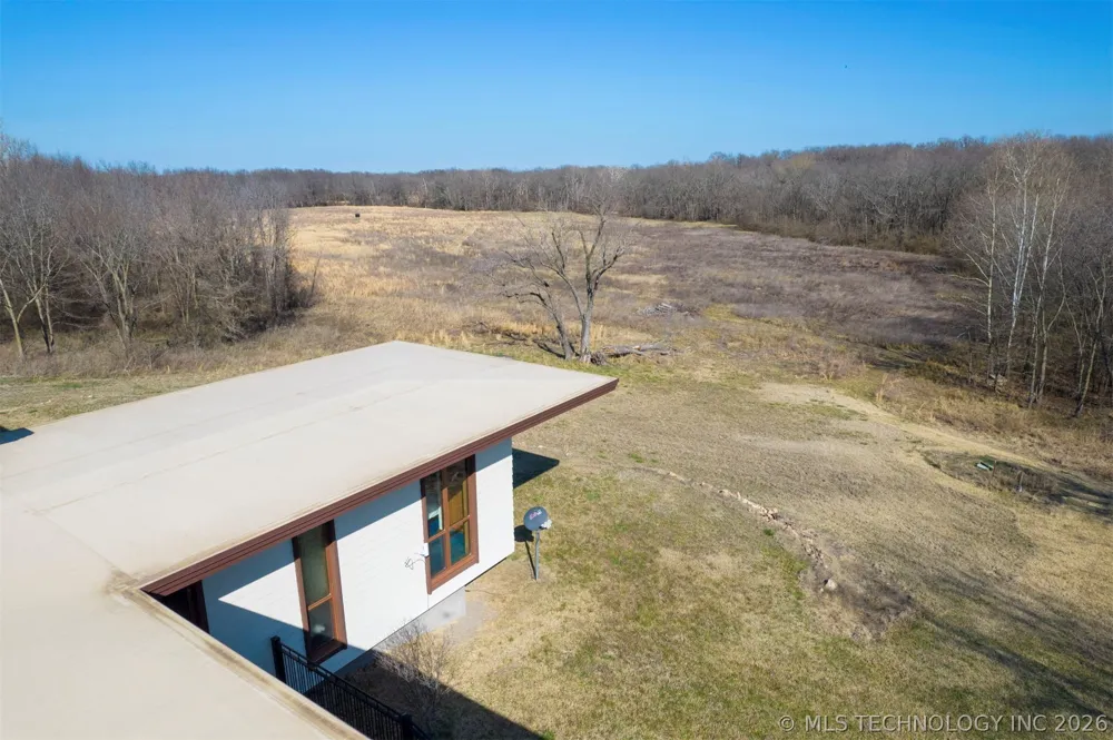 27400 S 614 ROAD Grove, OK 74344