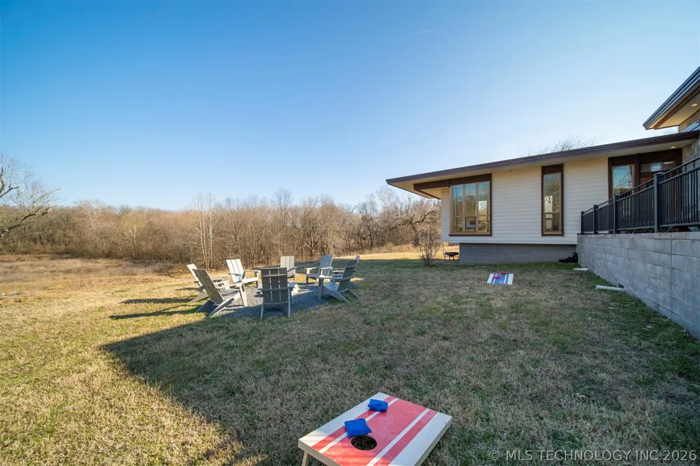 27400 S 614 ROAD Grove, OK 74344