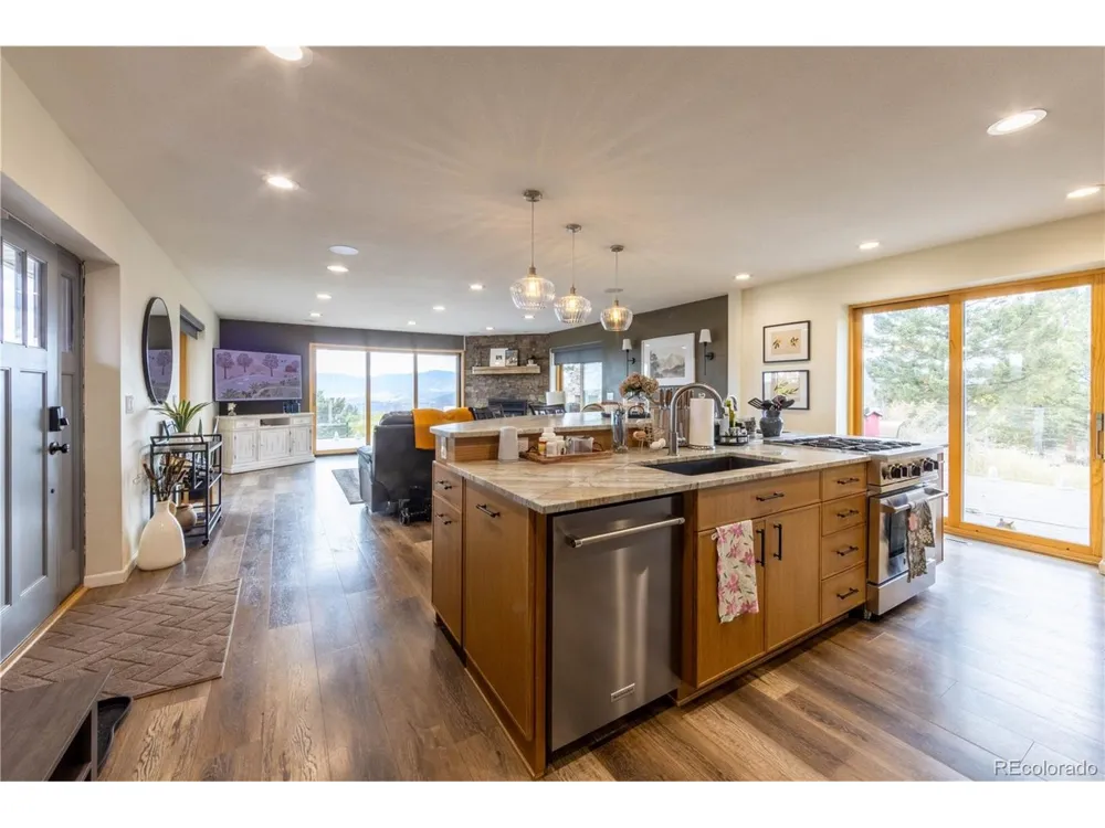12464 S US Hwy 285 Conifer, CO 80433