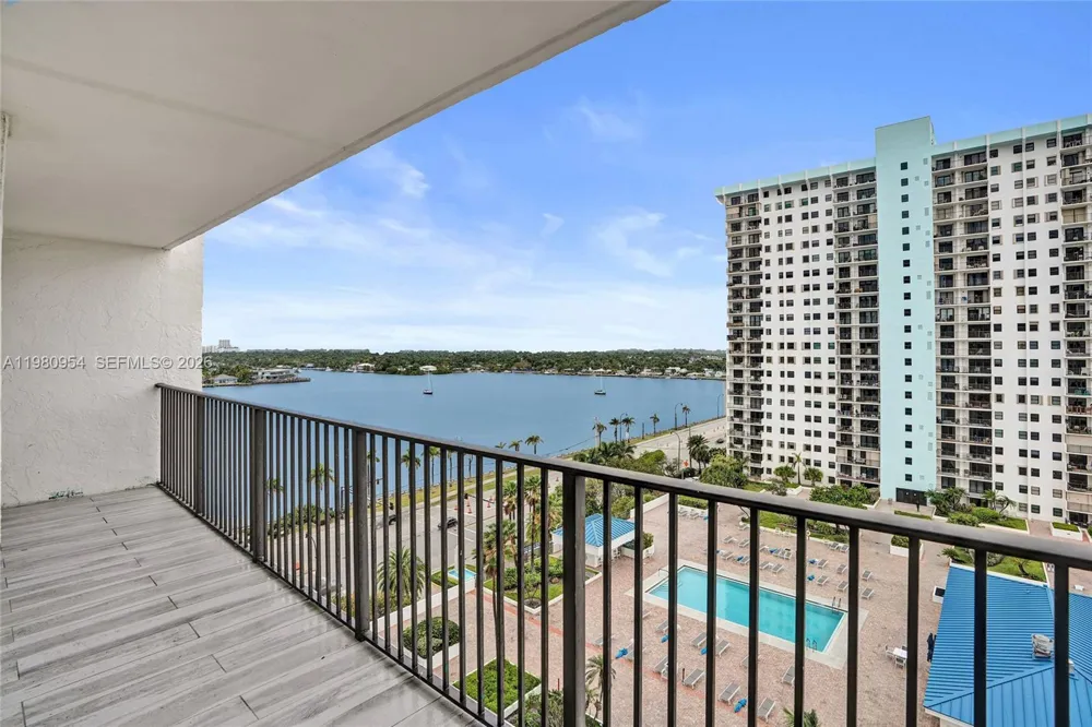 1201 S Ocean Dr #1407S Hollywood, FL 33019