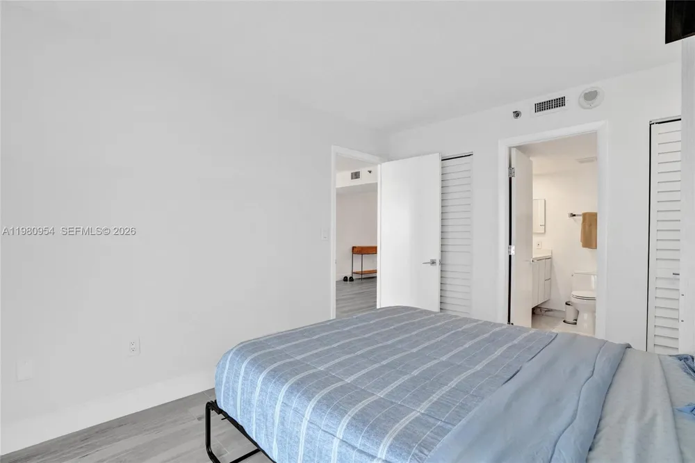 1201 S Ocean Dr #1407S Hollywood, FL 33019