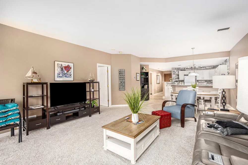 2964 Lakeshore Drive #E403 Muskegon City, MI 49441