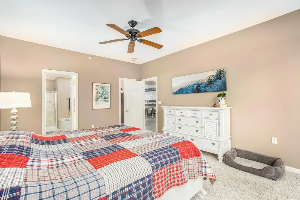2964 Lakeshore Drive #E403 Muskegon City, MI 49441