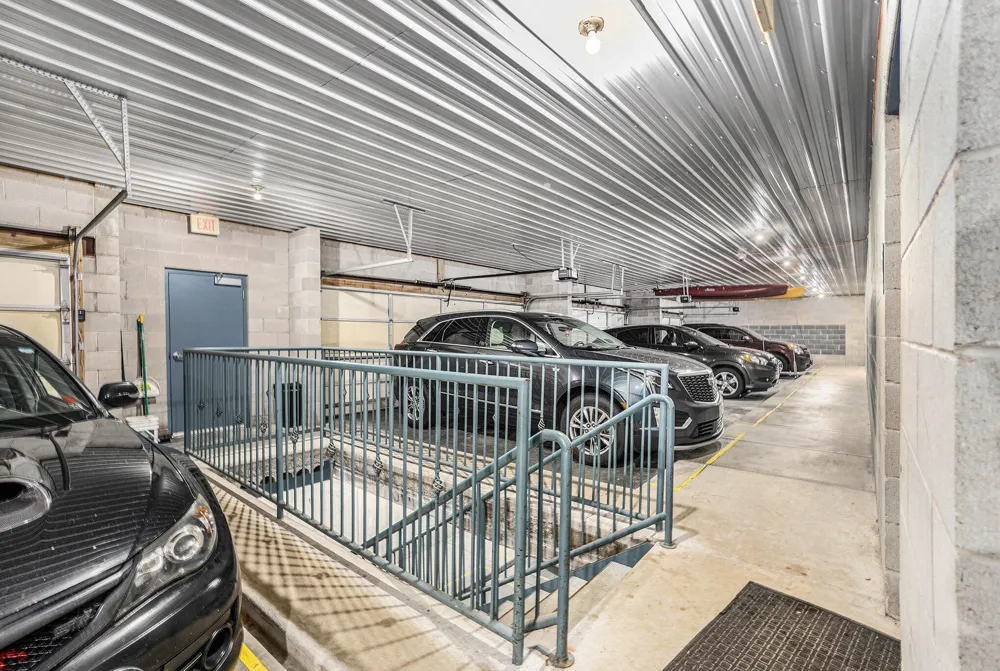 2964 Lakeshore Drive #E403 Muskegon City, MI 49441