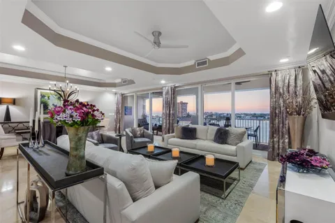 17717 GULF BOULEVARD #702