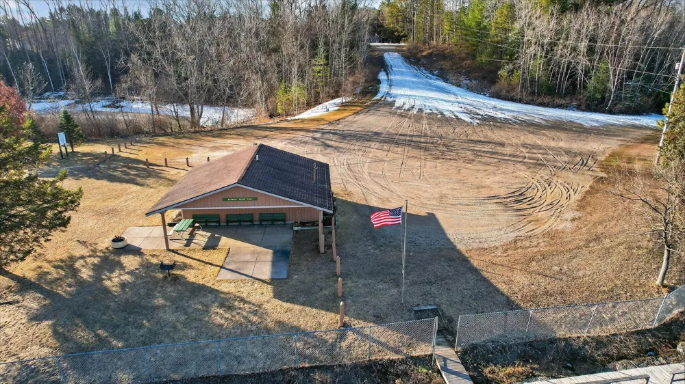 Highland Court Alger, MI 48610