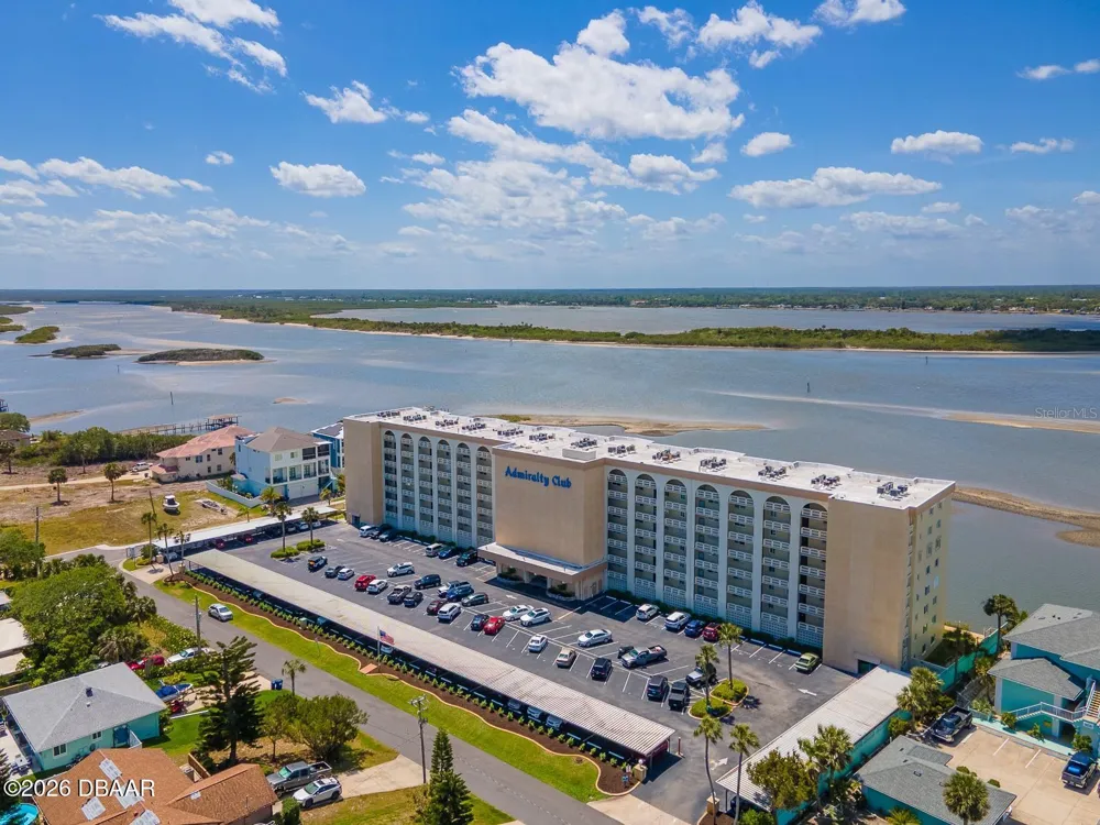 3606 S Peninsula Drive #703 Port Orange, FL 32127