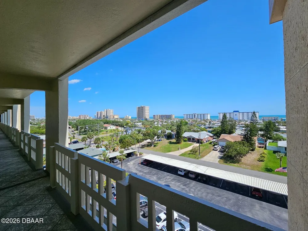3606 S Peninsula Drive #703 Port Orange, FL 32127
