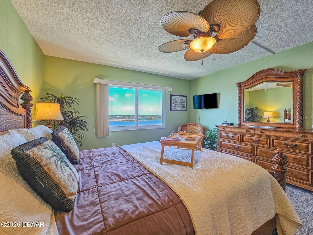 3606 S Peninsula Drive #703 Port Orange, FL 32127