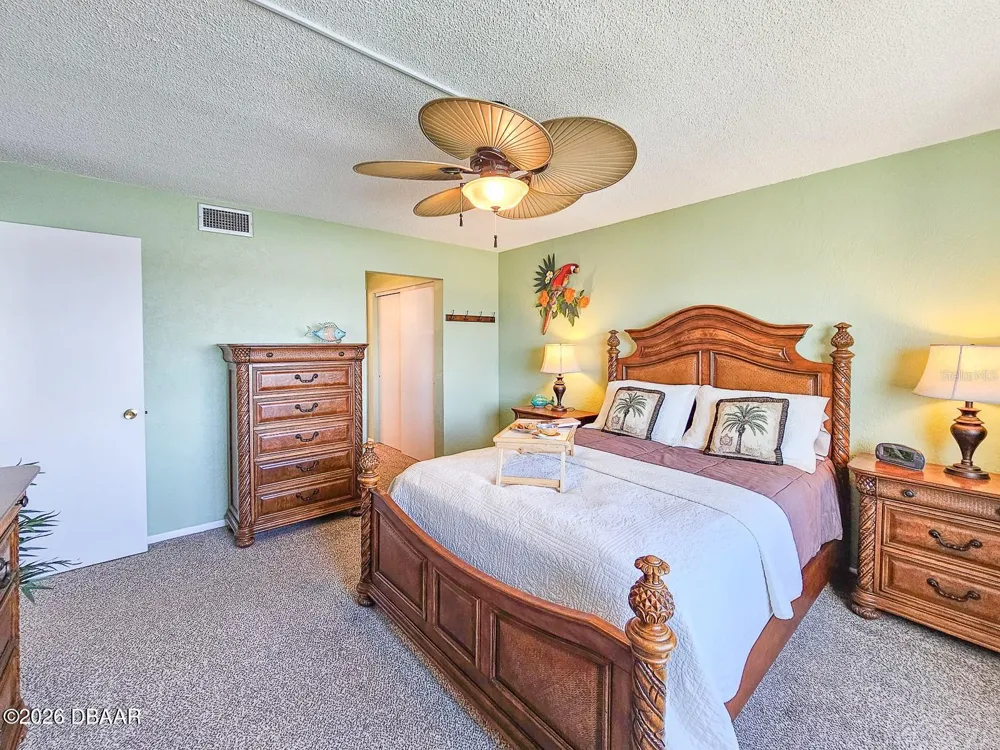 3606 S Peninsula Drive #703 Port Orange, FL 32127