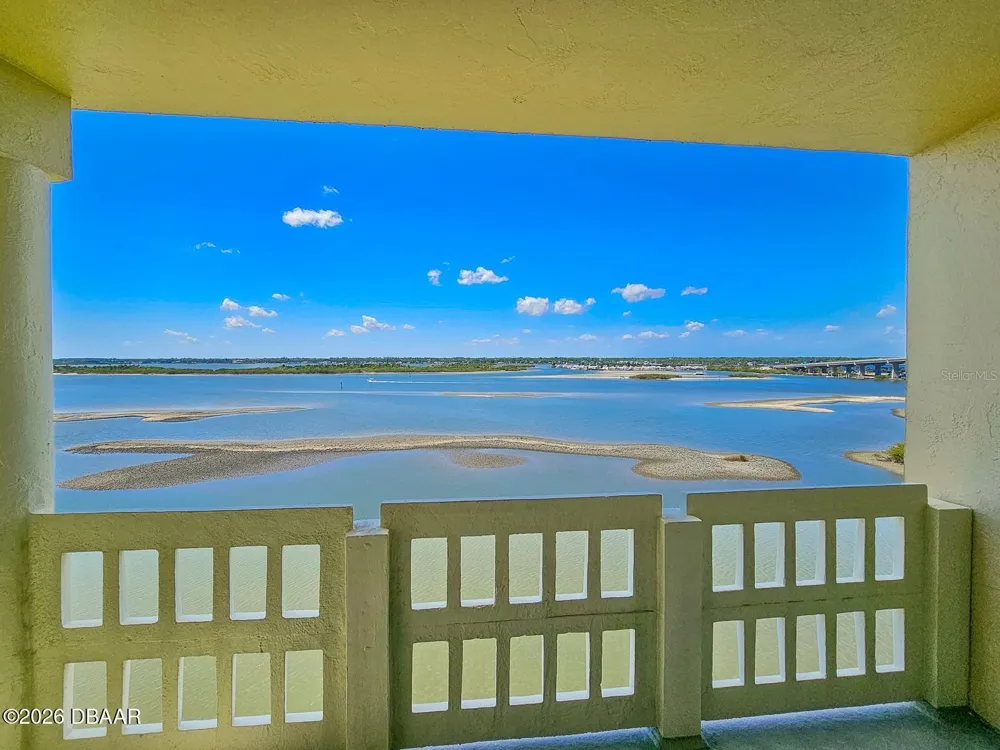 3606 S Peninsula Drive #703 Port Orange, FL 32127