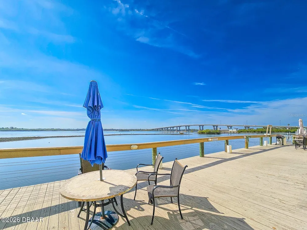 3606 S Peninsula Drive #703 Port Orange, FL 32127