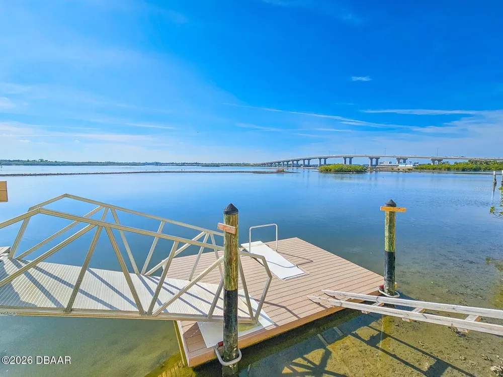 3606 S Peninsula Drive #703 Port Orange, FL 32127