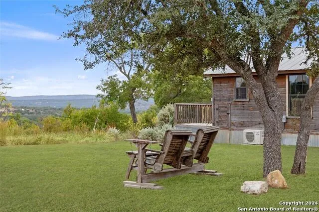 1900 Byrd Ranch Johnson City, TX 78636