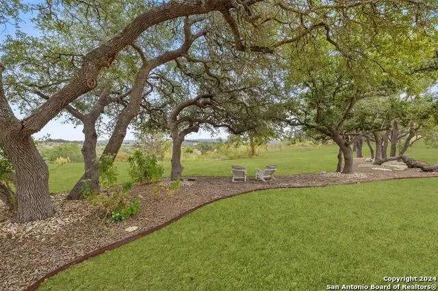 1900 Byrd Ranch Johnson City, TX 78636