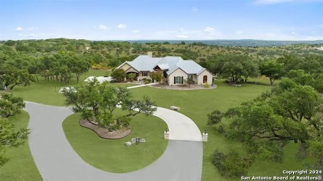 1900 Byrd Ranch Johnson City, TX 78636