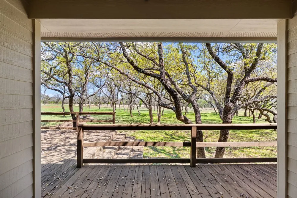 434 W Turner Court Johnson City, TX 78636