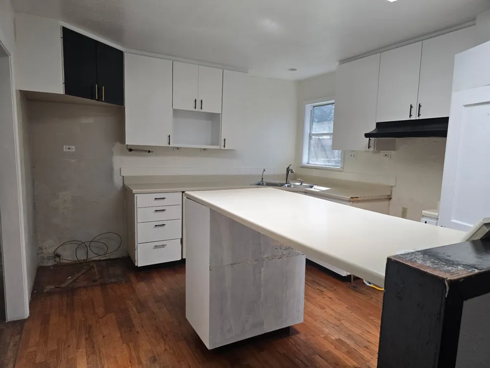305 5th Street Thorndale, TX 76577