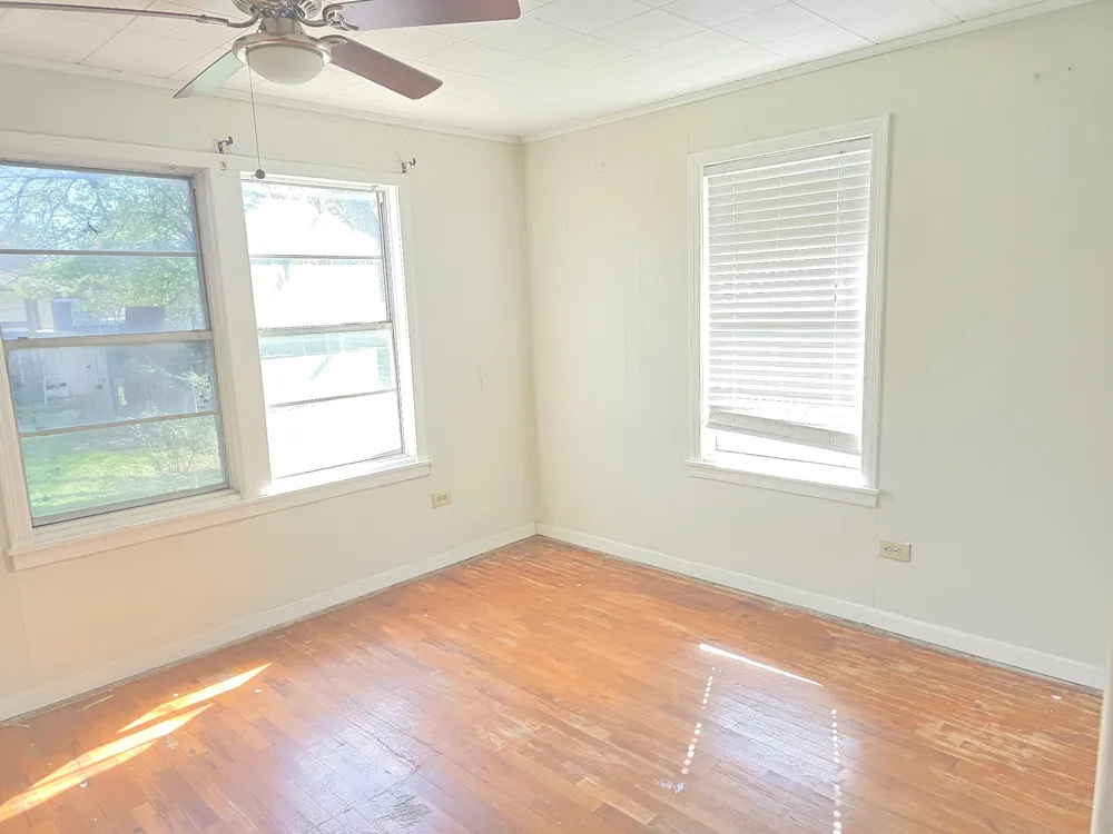 305 5th Street Thorndale, TX 76577
