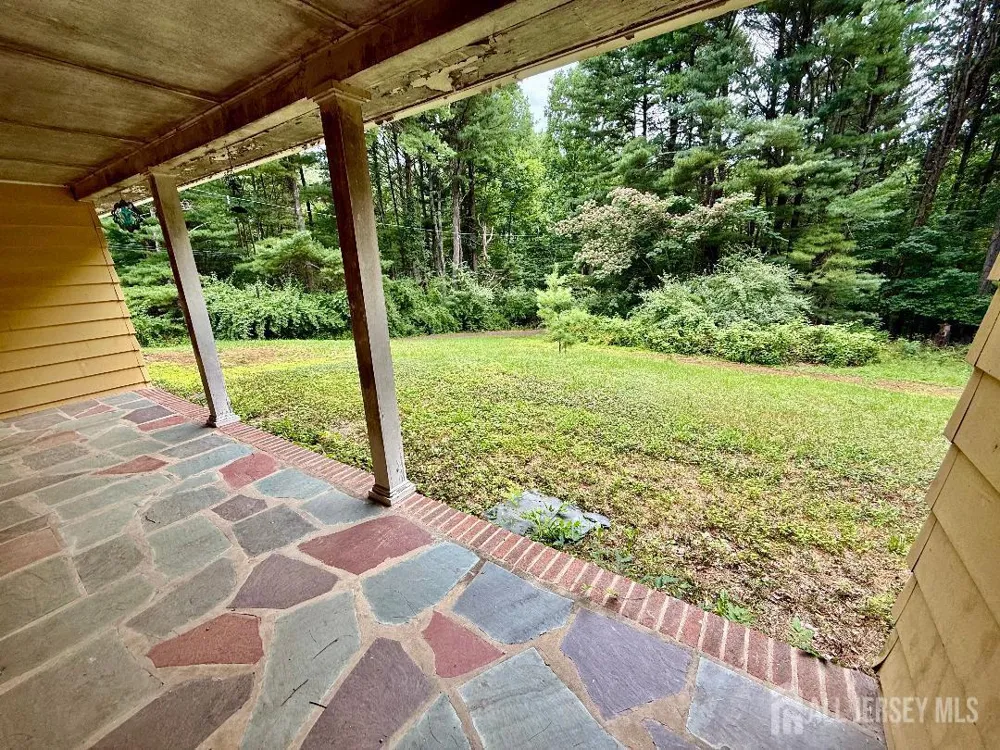 150 Karrville Road Mansfield, NJ 07865