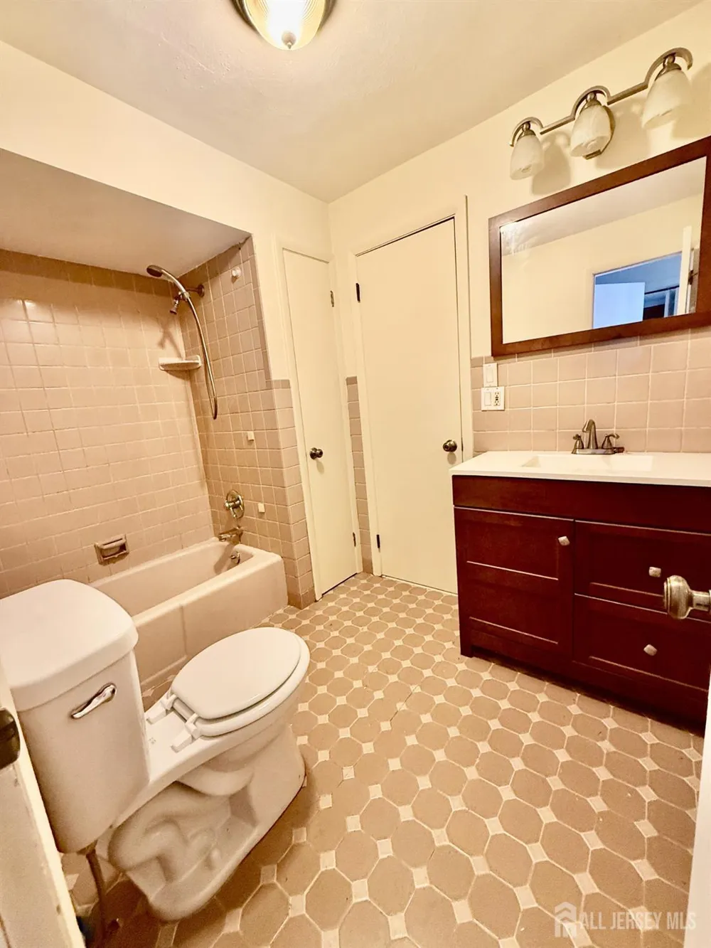 150 Karrville Road Mansfield, NJ 07865