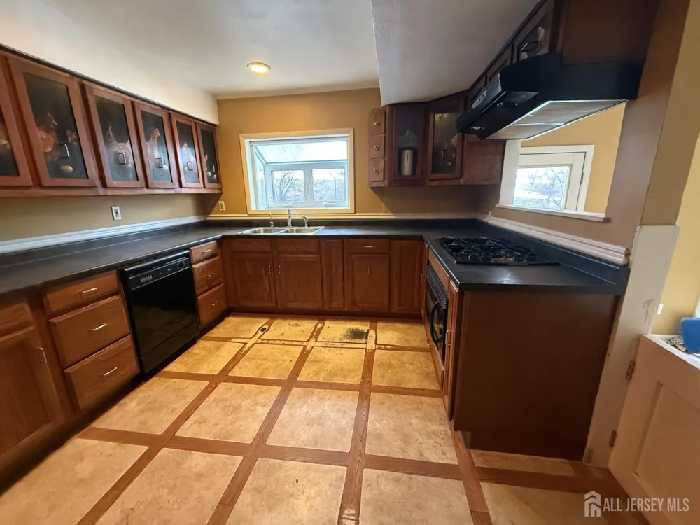 150 Karrville Road Mansfield, NJ 07865