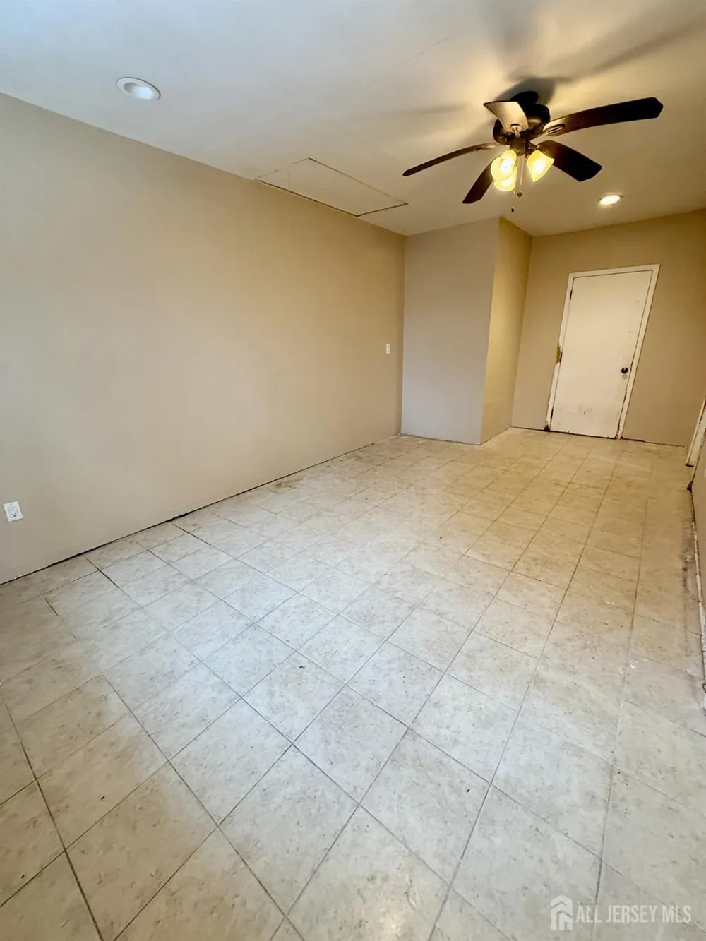150 Karrville Road Mansfield, NJ 07865