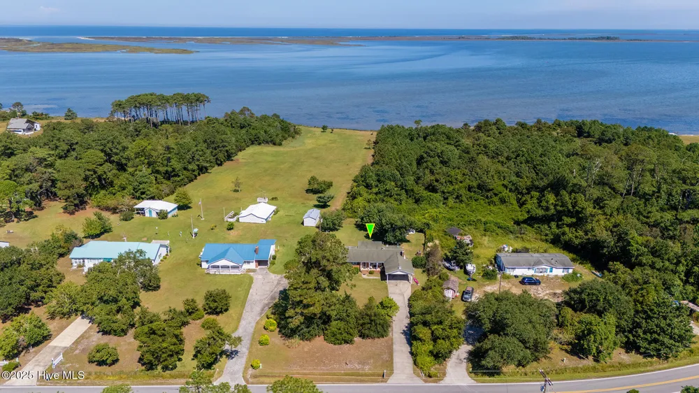 2596 Cedar Island Road Cedar Island, NC 28520