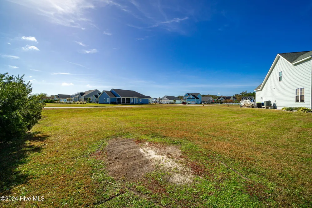 1602 Mainsail Road Morehead City, NC 28557
