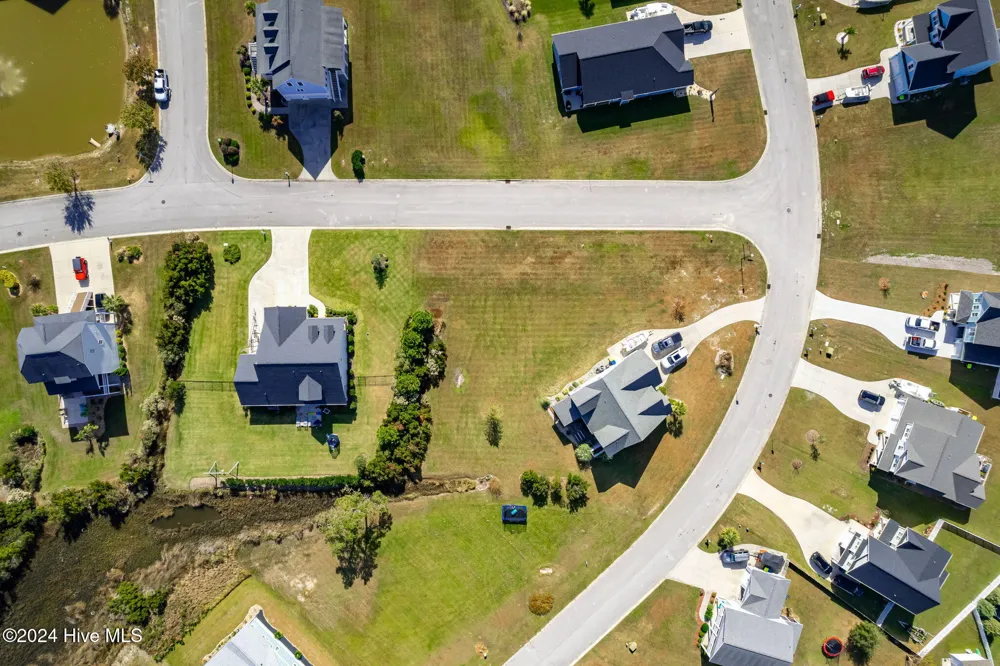 1602 Mainsail Road Morehead City, NC 28557