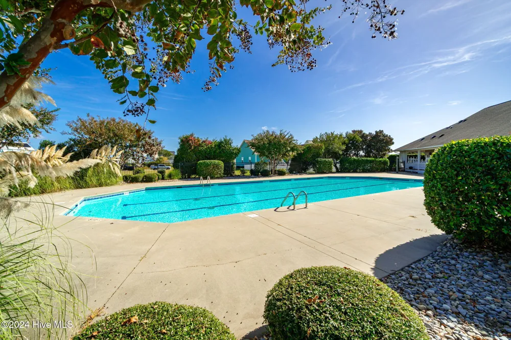 1602 Mainsail Road Morehead City, NC 28557
