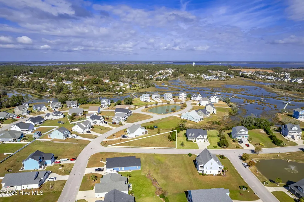 1602 Mainsail Road Morehead City, NC 28557