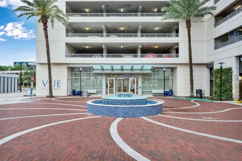 150 E ROBINSON STREET #215