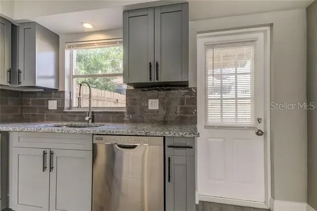 300 6TH STREET #W2 Safety Harbor, FL 34695