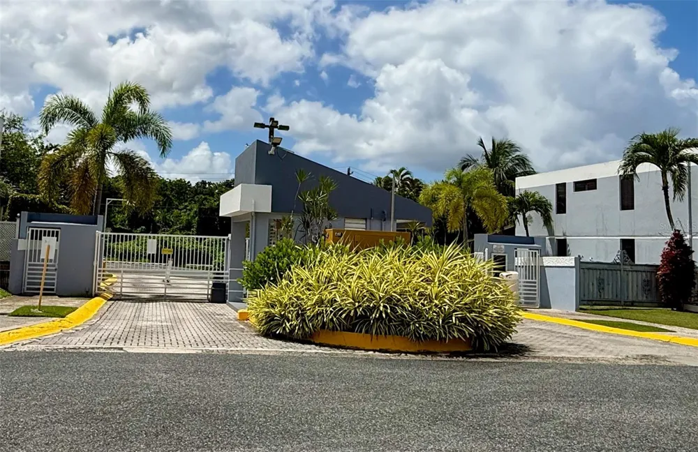 BF16 65 HILLS MANSIONS San Juan, PR 00926