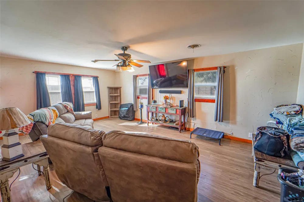 844 US Highway 183 Breckenridge, TX 76424