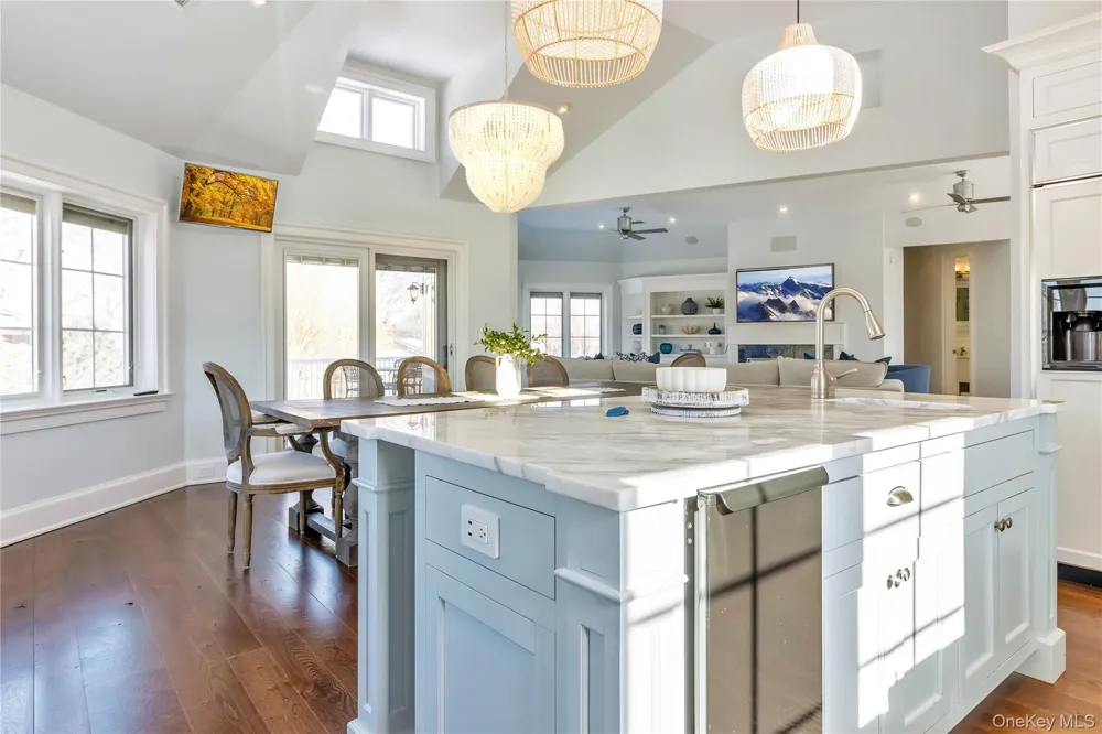 695 Sound Drive Greenport, NY 11944