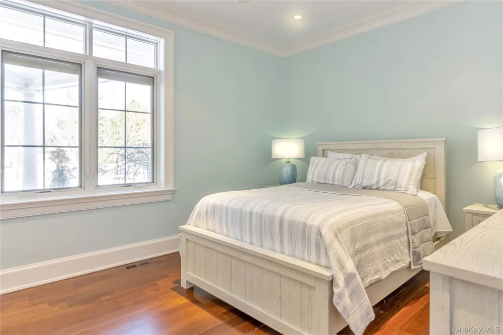 695 Sound Drive Greenport, NY 11944