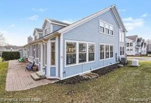 301 River Wood Trail Milford Village, MI 48381