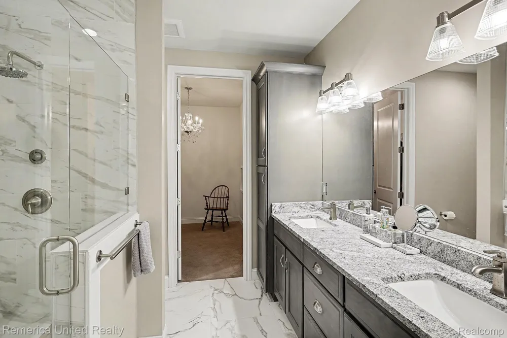 301 River Wood Trail Milford Village, MI 48381